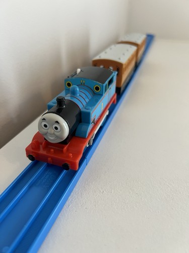 Tomy trackmaster thomas no1 - tomy,