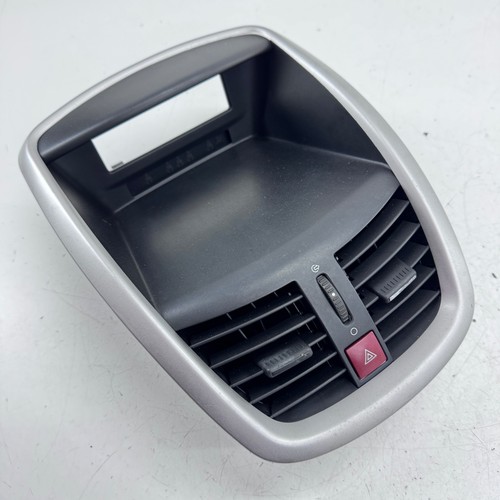 Peugeot 207 air vent - peugeot,