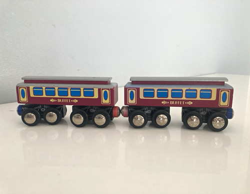 Thomas wooden railway - railway, buffet