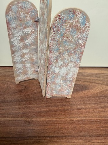 Dolls house wooden fold - dolls,