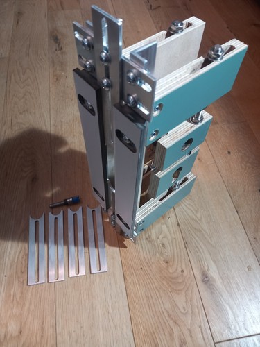 Fully adjustable lock jig - adjustable,