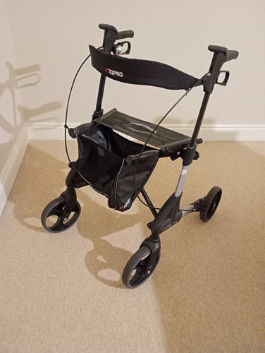 Topro walker with - , seat