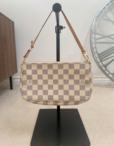 Louis vuitton pochette - louis,