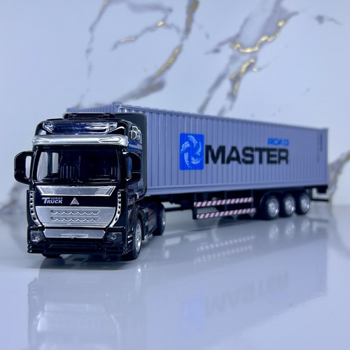 Toy articulated truck with - articulated,