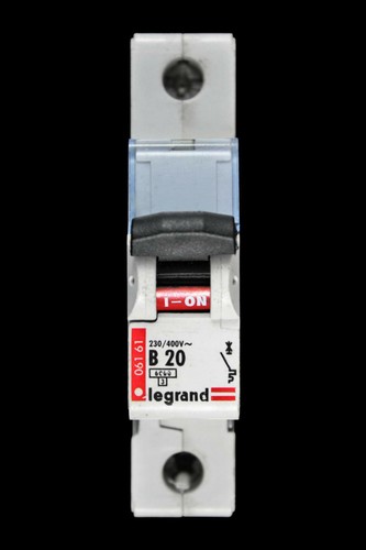 Legrand amp curve - legrand,