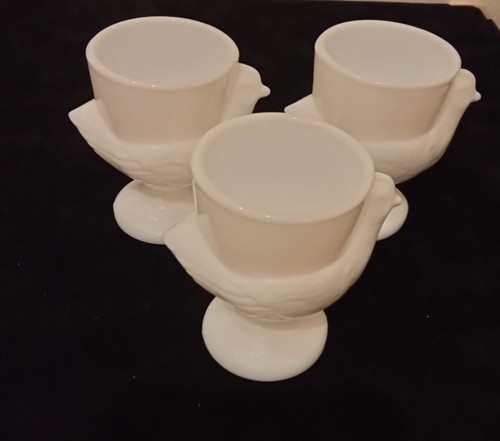 Vintage egg cups chicken style - egg,