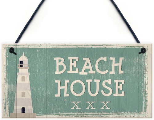 Red ocean beach - ocean, shabby