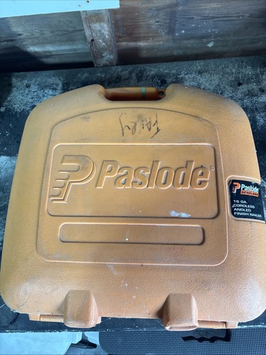 Paslode 900600 gauge - 16, angled