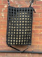 Slow Feed Hay Bag and Hay Net Horses, Adjustable Travel Feeder Trailer Stable