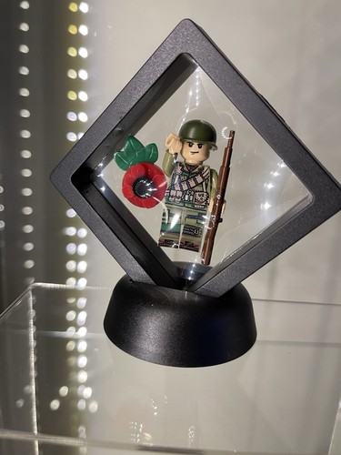 Hand made lego - hand, us
