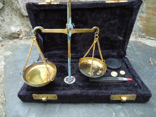 Small set brass scales - scales, in