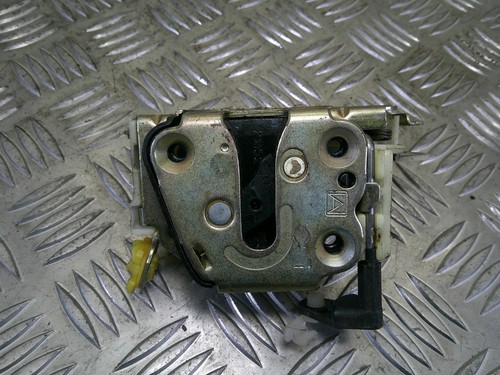 Nissan micra k11 door - nissan,