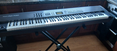 Roland 700 with - rd-700, new
