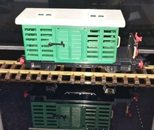 G SCALE 45 GAUGE PLAYMOBIL GREEN CATTLE TRUCK BOX CAR PLAY MOBIL GARDEN RAILWAY