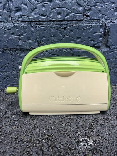 Cuttlebug emboss die cutting - cuttlebug, &