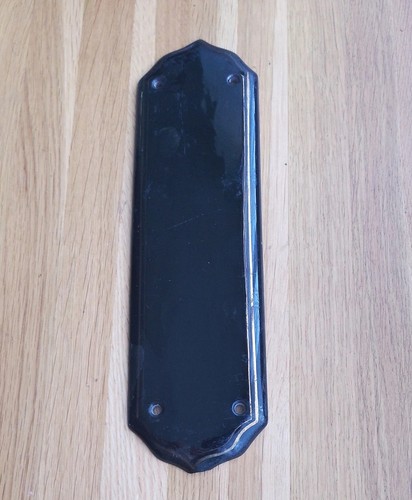 Victorian black gloss ceramic - black,