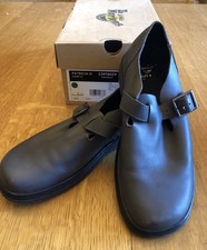 Dr Martens UK 7 EU 41 Patricia III Grey Leather  Mary Jane Shoes Soft Wair