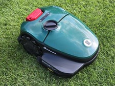 Robomow RKS 800 Robotic Lawnmower / Robotic Lawnmower with Garage - Factory Price £999 + £79 RC