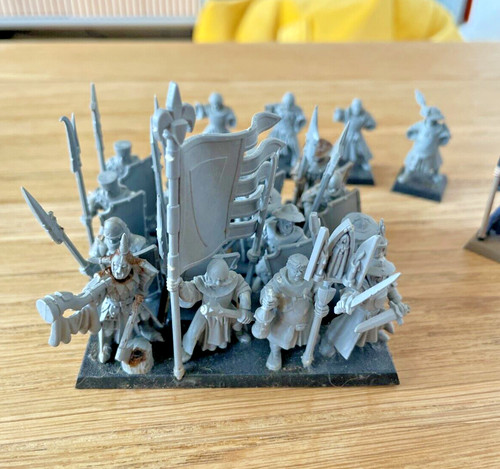 Warhammer fantasy bretonnian - -,