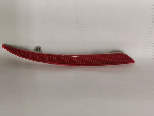 Reflector left rear bumper - reflector,