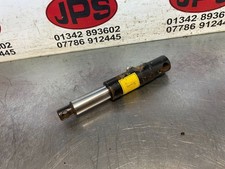 Single acting centre cylinder