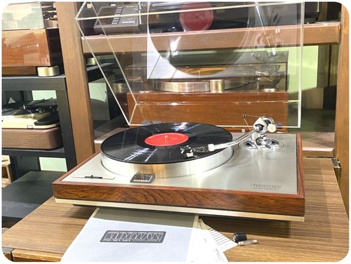 Luxman pd131 turntable - turntable, w/