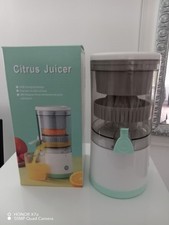 Citrus Juicer Boxed Very Good