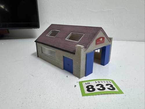 R8768 hornby gauge car - oo,