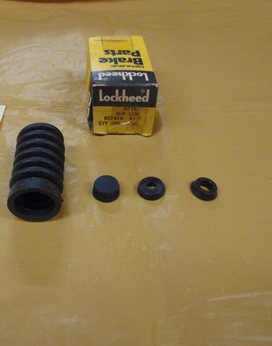 Clutch master cylinder - , kit