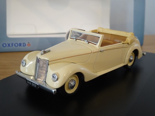 Oxford diecast armstrong - oxford,