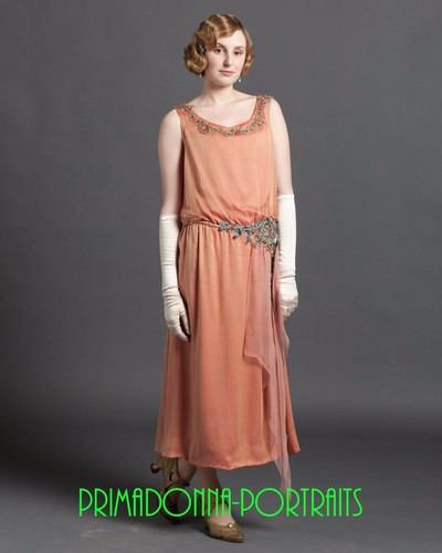 Laura carmichael 8x10 - carmichael, lab