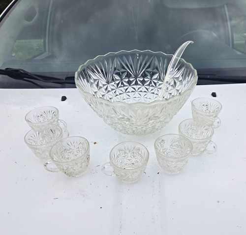 Clear pressed glass - clear,