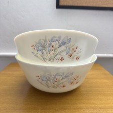 Vintage Pyrex Blue Iris Mixing