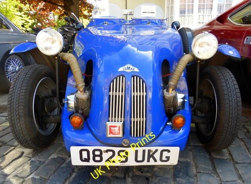 Photo 6x4 lomax car - photo, court