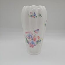Large Aynsley Little Sweetheart Vase Scalloped Floral