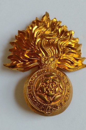 Royal fusiliers cap badge - royal, qc