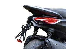 PORTATARGA SPORTIVO REGOLABILE PIAGGIO BEVERLY 300 / 400 2021-2025 | SEPTAR