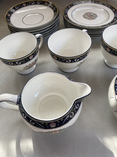 Wedgwood runnymede part - wedgwood, dark