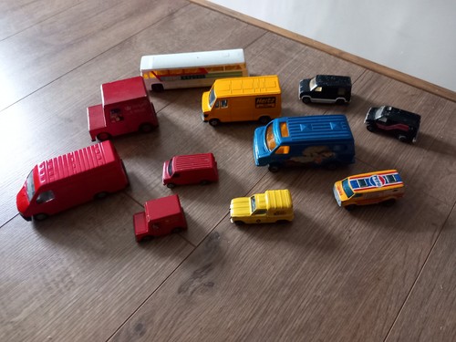 12x matchbox majorett - 12x,
