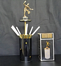 VINTAGE CIGARETTE DISPENSER  FOOTBALLER  FOOTBALL NEW OLD STOCK IN ORIGINAL BOX