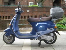 Piaggio Vespa ET4 50cc Moped Scooter, Blue (SPARES PARTS REPAIR)