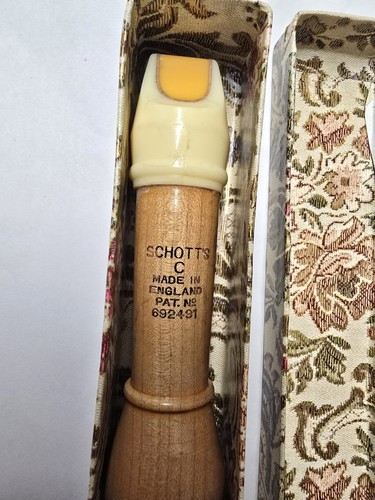 Vintage schott wooden - c,