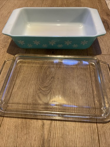 Vintage mid century - century, pyrex