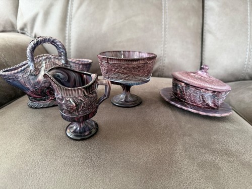 Vintage piece purple glass - x,