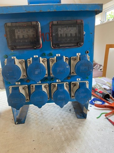 63a phase distribution board - 63a,