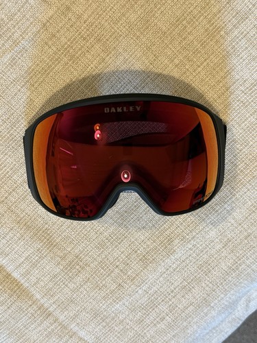 New oakley flight tracker - new,