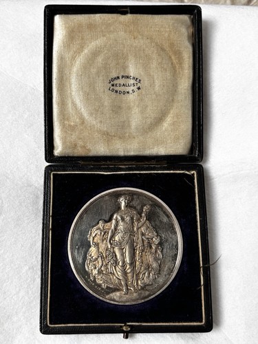 Antique silver medal royal - silver,