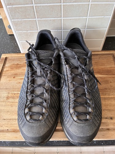Lowa men uk10 walking - uk10,