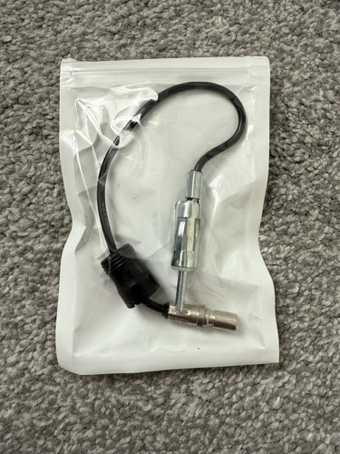Antenna adapter for saab - fm,
