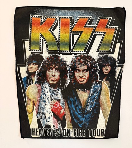 Kiss heaven fire tour - kiss,